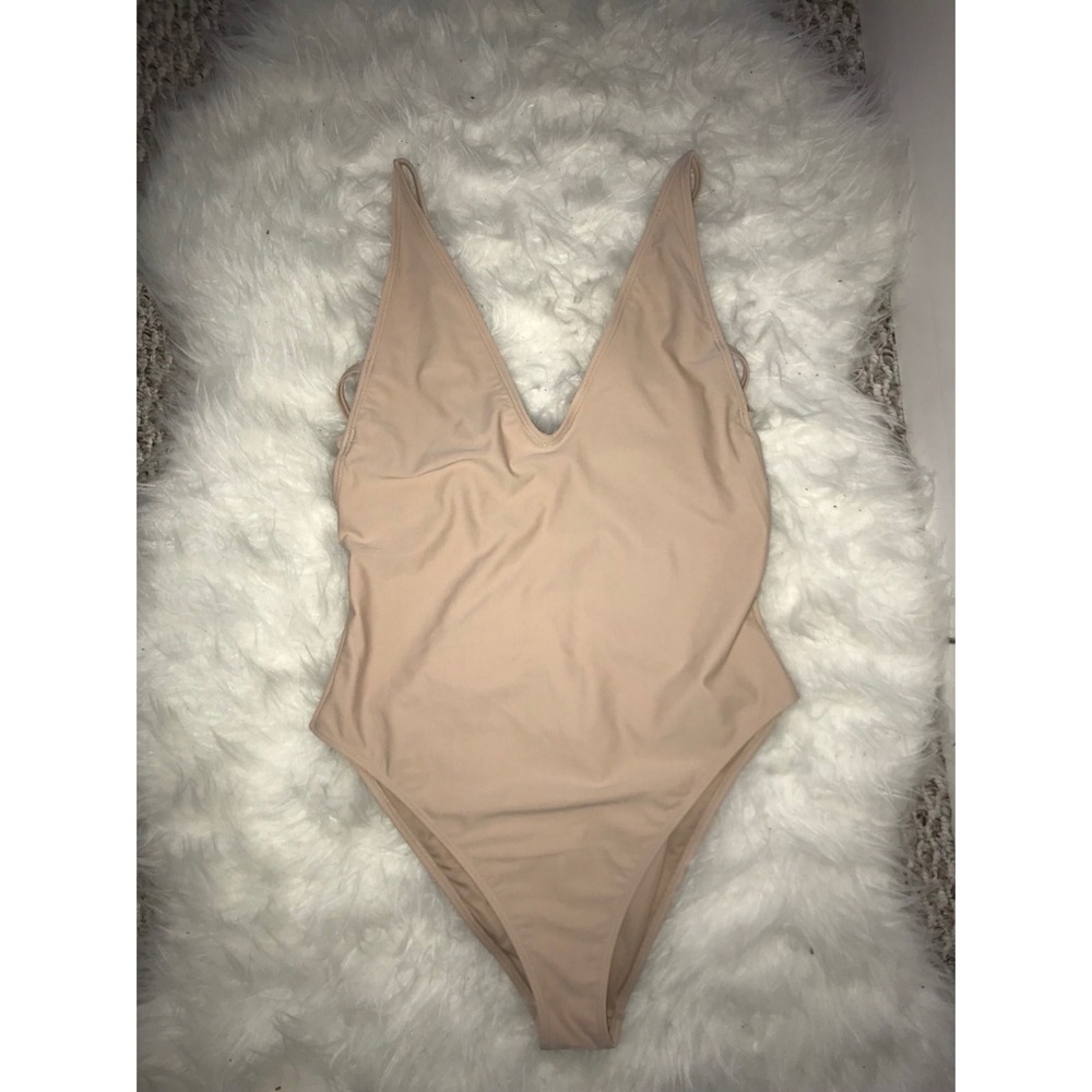 one piece bathing suit